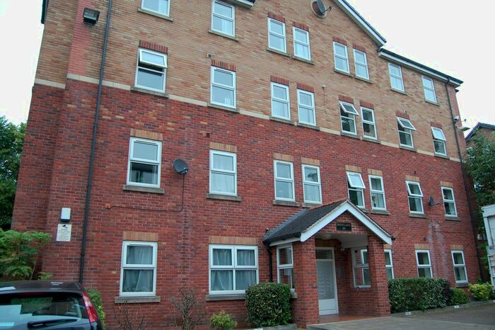 1 Bedroom Flat To Rent In Wellington Road, Eccles, Manchester, M30