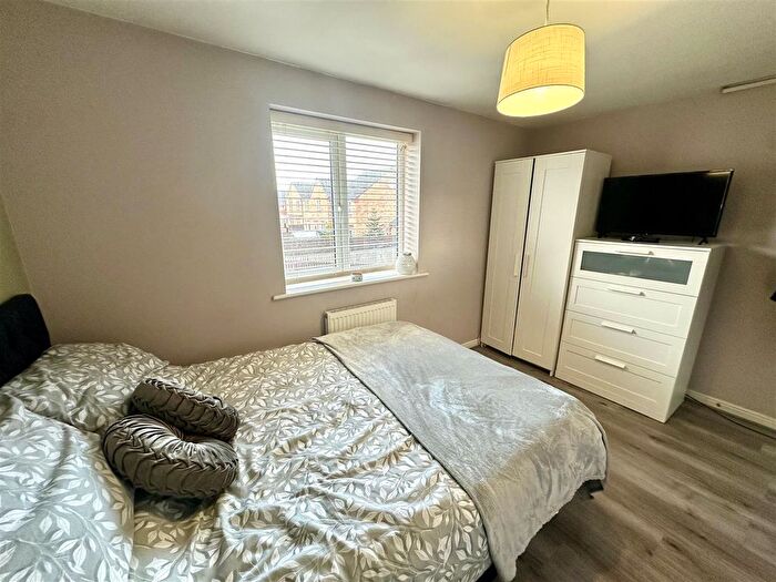 2 Bedroom Semi-Detached House For Sale In Woolfall Heath Avenue, Huyton, Liverpool, L36