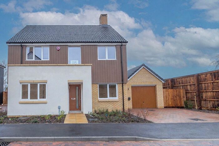 4 Bedroom Detached House For Sale In Newton Road, Stoke Hammond, Milton Keynes, Buckinghamshire, MK17