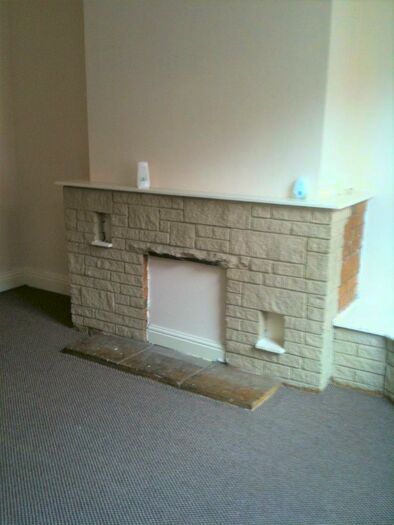 2 Bedroom Terraced House To Rent In Glensdale Terrace, Leeds, West Yorkshire., LS9