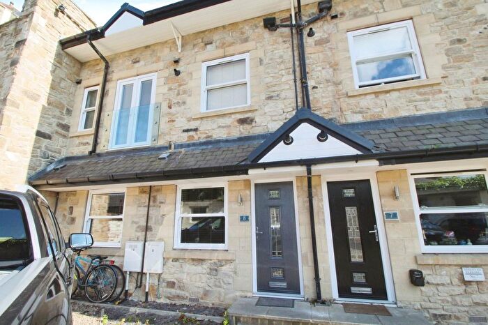 1 Bedroom Flat To Rent In Front Street, Burnopefield, Newcastle Upon Tyne, NE16