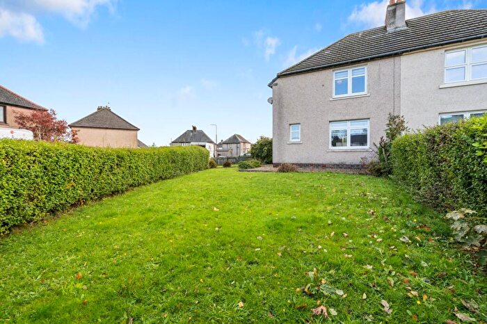 3 Bedroom Semi-Detached House For Sale In Shanks Avenue, Denny, FK6