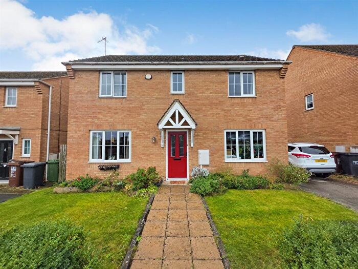 4 Bedroom Detached House For Sale In Cheltenham Road, Corby, NN18
