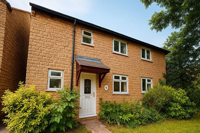 3 Bedroom House To Rent In Refurbished - Litton Cheney, DT2