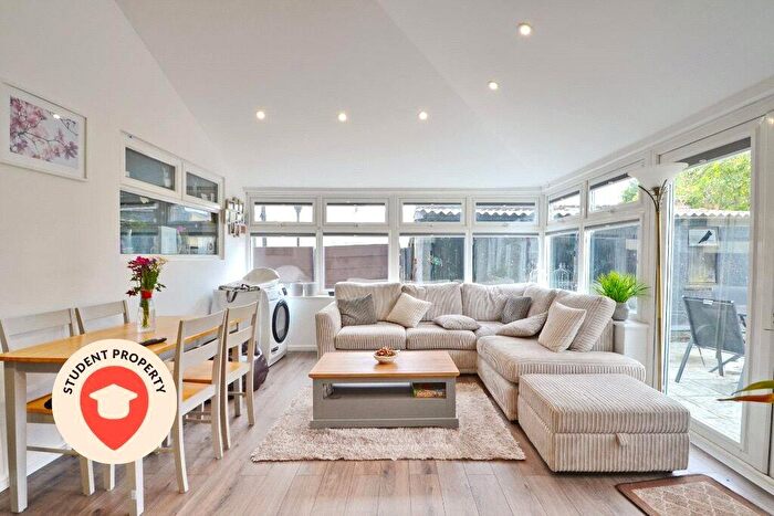 4 Bedroom Semi Detached House To Rent In Landseer Avenue, Lockleaze, Bristol, Bristol, BS7