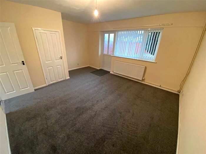 3 Bedroom Terraced House To Rent In Ridgway Street, Miles Platting, Greater Manchester, M40