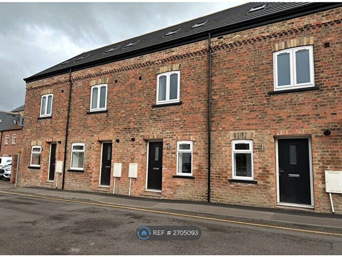 2 Bedroom Terraced House To Rent In Chapel Street, Thirsk, YO7