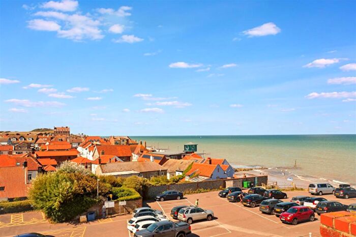 2 Bedroom Flat For Sale In Cliff Road, Sheringham, NR26