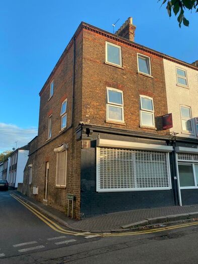 1 Bedroom Flat To Rent In High Street, St. Mary Cray, Orpington, BR5