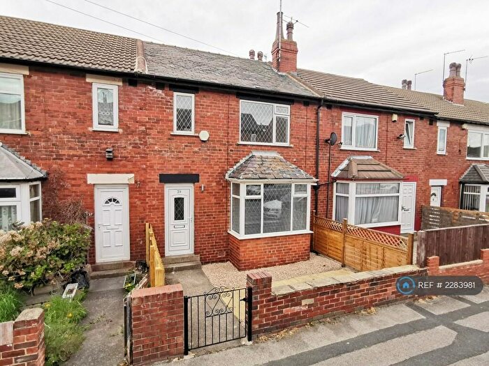 3 Bedroom Terraced House To Rent In Aston Terrace, Leeds, LS13
