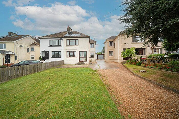 4 Bedroom Semi-Detached House For Sale In Andover Road, Ludgershall, SP11