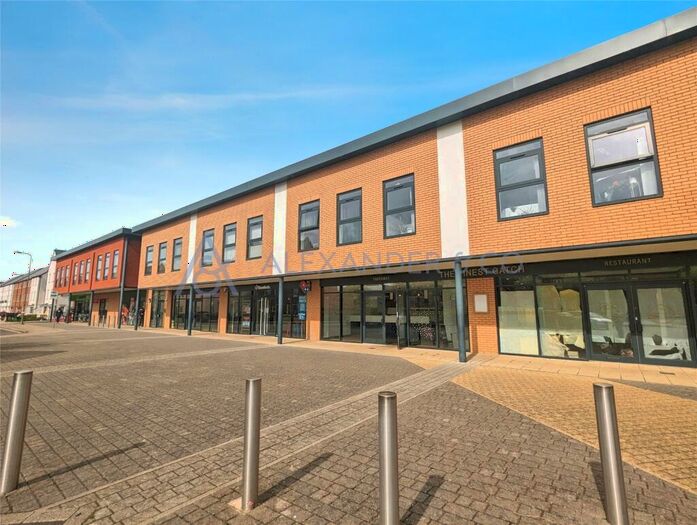 2 Bedroom Apartment To Rent In Kinross Apartments, Whitelands Way, Bicester, Oxfordshire, OX26