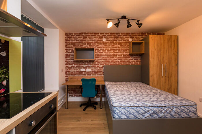 Studio To Rent In Leazes Terrace, Newcastle Upon Tyne, NE1