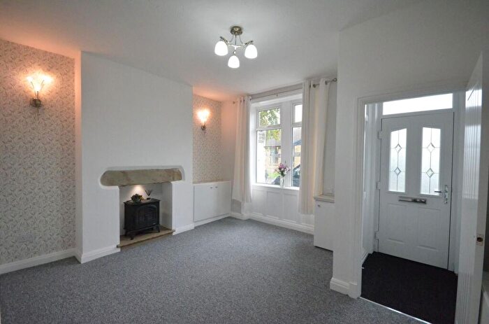 2 Bedroom Property To Rent In New Lane, Oswaldtwistle, BB5