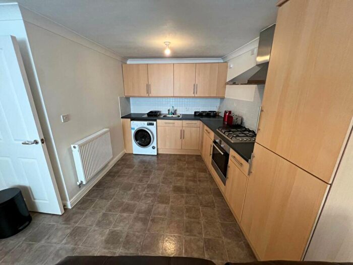 1 Bedroom Flat To Rent In High Street, Selsey, PO20