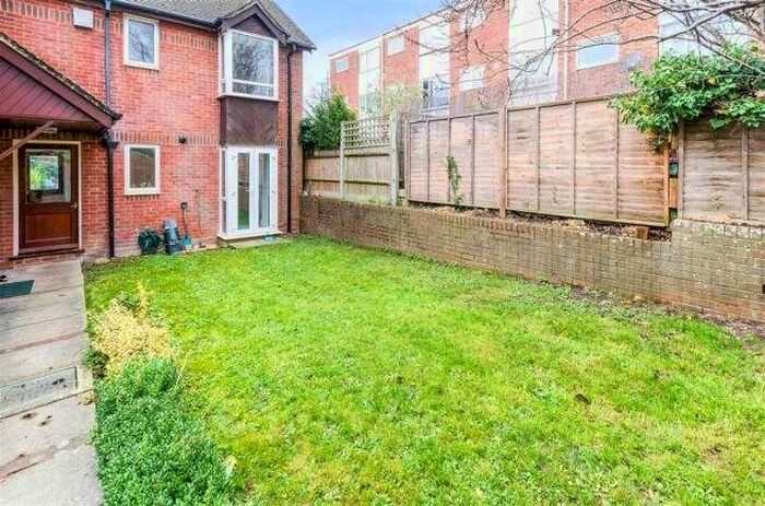 1 Bedroom Semi-Detached House To Rent In Stockbridge Road, Fulflood, Winchester, SO22