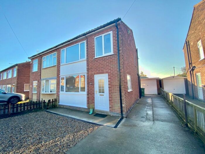 3 Bedroom Property To Rent In Highthorn Road, Huntington, York, YO31