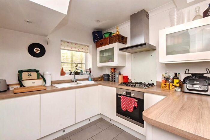3 Bedroom Semi-Detached House For Sale In Diss, IP22