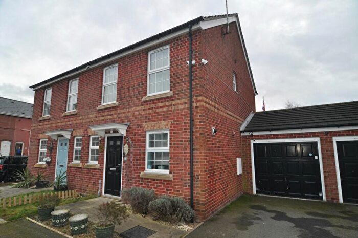 2 Bedroom Semi-Detached House To Rent In Woodcross Avenue, Grimethorpe, S72