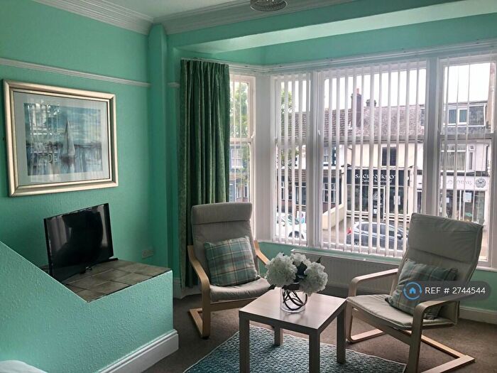 Studio To Rent In Madoc Street, Llandudno, LL30