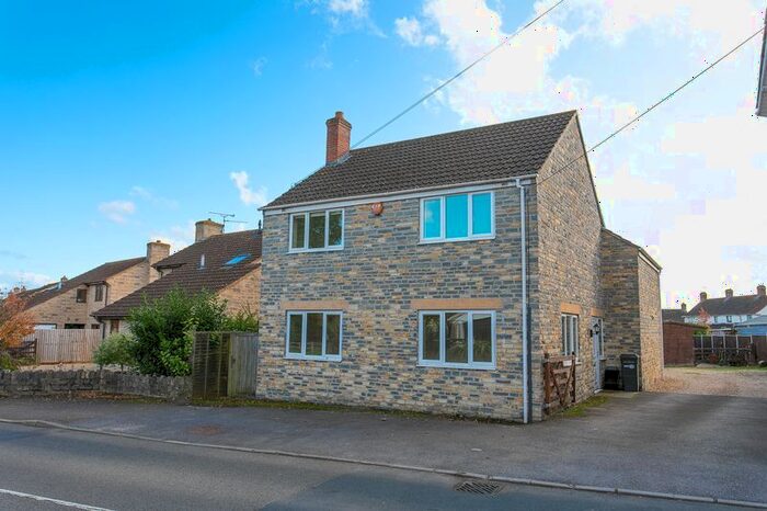 4 Bedroom Detached House To Rent In Huish Episcopi, Langport, TA10