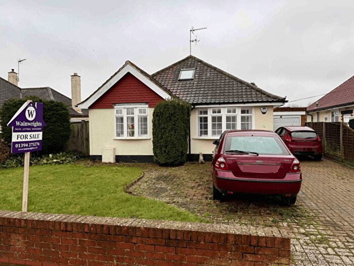 2 Bedroom Detached Bungalow For Sale In Colneis Road, Felixstowe, IP11