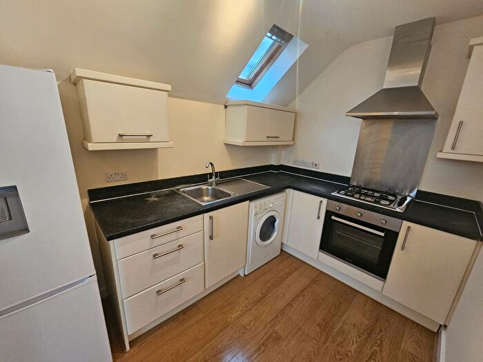 1 Bedroom Flat To Rent In Bourne Road, Southampton, SO15