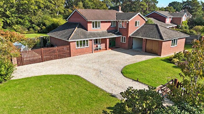 4 Bedroom Detached House For Sale In New Forest Drive, Brockenhurst, Hampshire, SO42