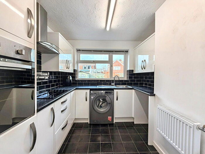2 Bedroom Semi Detached House For Sale In Allerton Crescent, Bristol, BS14
