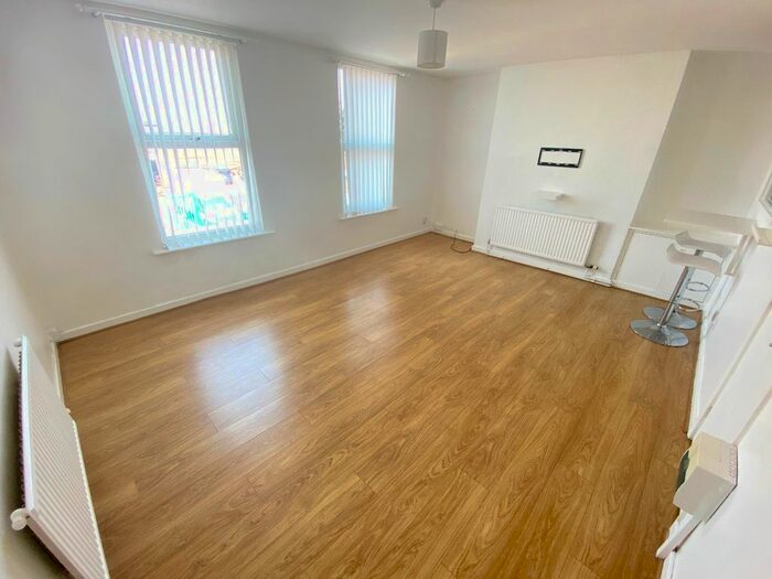 1 Bedroom Flat To Rent In Breeze Hill, Liverpool, L9