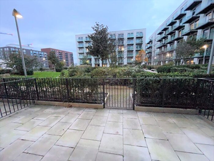 2 Bedroom Flat To Rent In Caravel House, Rendal Way, Royal Wharf, E16