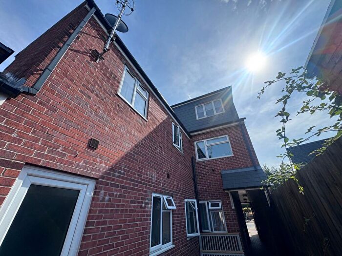 2 Bedroom Flat To Rent In Sibson Road, Birstall, LE4