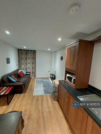 1 Bedroom Flat To Rent In Fitzwilliam House, Sheffield, S1