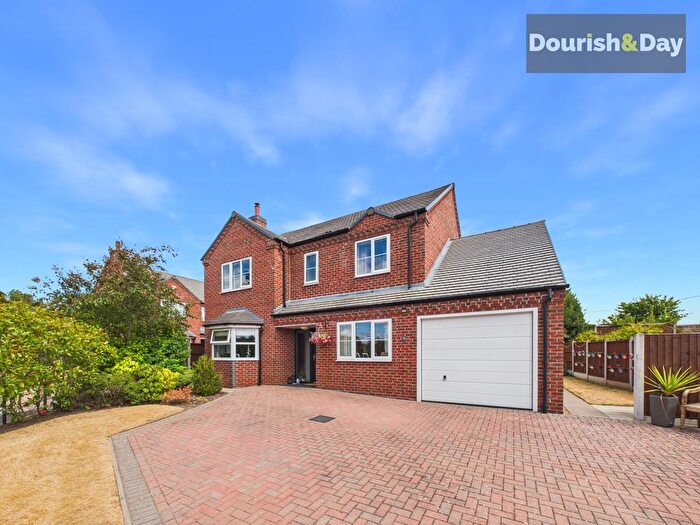 4 Bedroom Detached House For Sale In Newcastle Road, Market Drayton, TF9