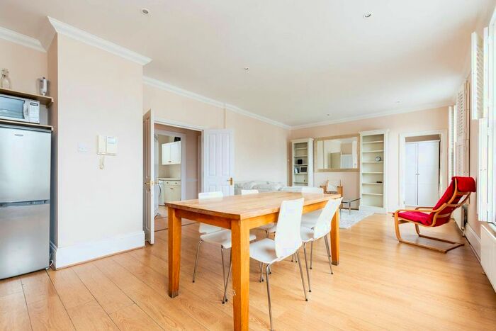 3 Bedroom Flat To Rent In Imperial House, Fulham, London, SW6