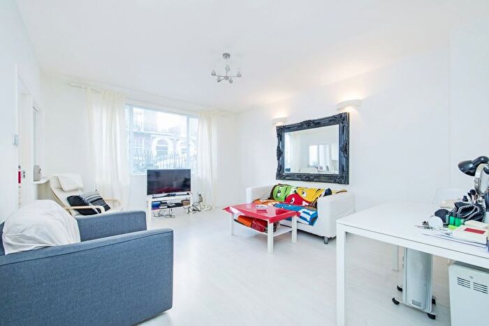 2 Bedroom Flat To Rent In York Street, London, W1U