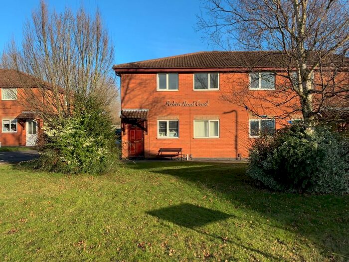 2 Bedroom Flat To Rent In Covert Close, Hucknall, Nottingham NG15