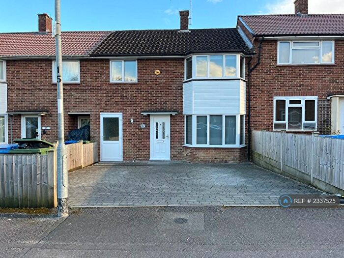 3 Bedroom Terraced House To Rent In Wilwood Road, Bracknell, RG42