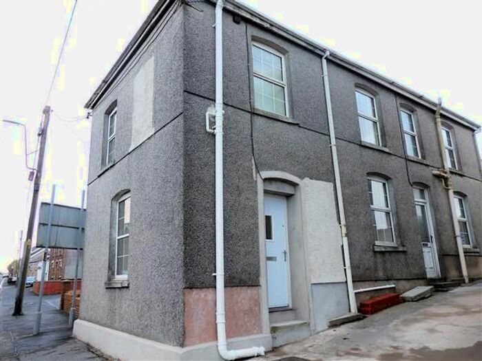 2 Bedroom Semi-Detached House To Rent In Norton Road, Penygroes, Llanelli, SA14