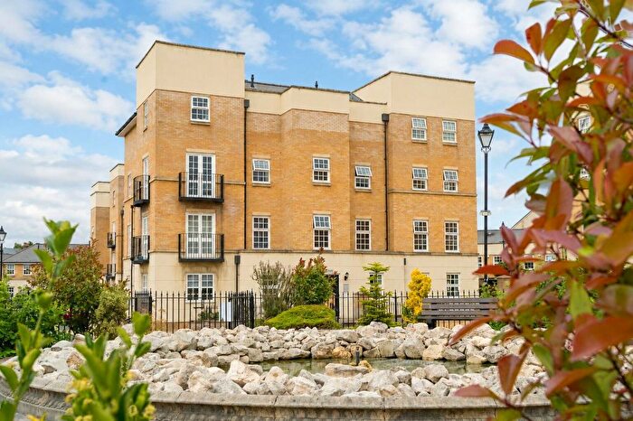 2 Bedroom Flat For Sale In Phoenix Boulevard, Leeman Road, York, YO26