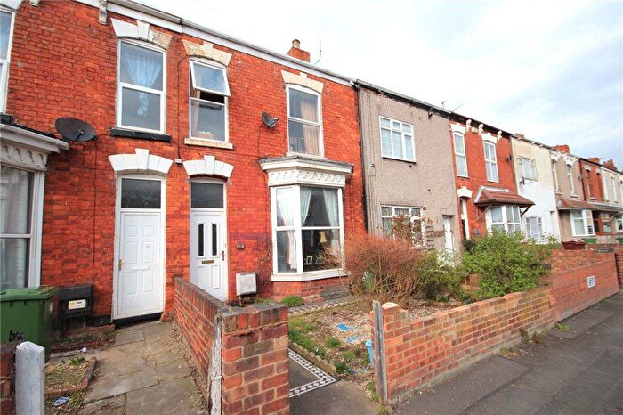 4 Bedroom Terraced House For Sale In Tasburgh Street, Grimsby, DN32