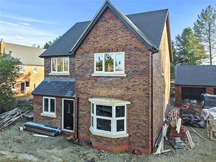 4 Bedroom Detached House For Sale In Brooks Road, Raunds, Wellingborough, Northamptonshire, NN9