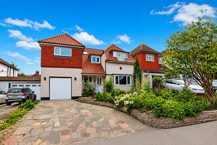 4 Bedroom Detached House For Sale In Boundary Road, South Wallington, SM6
