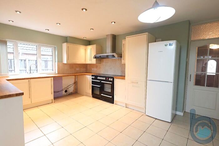 4 Bedroom Detached House To Rent In Kings Road, Oakham, Rutland, LE15