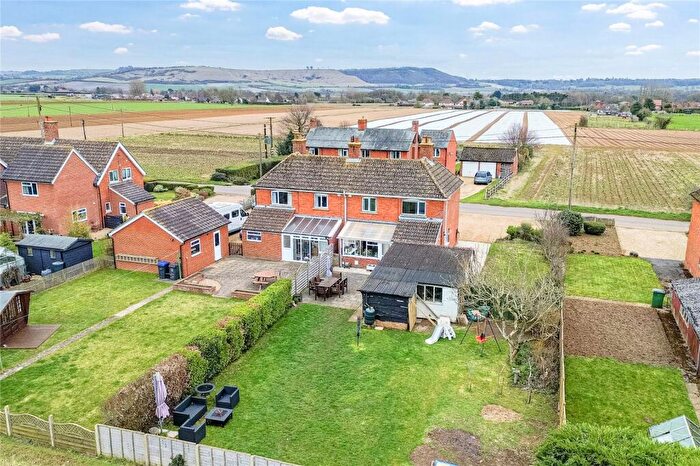 3 Bedroom Semi-Detached House For Sale In New Road, Bromham, Chippenham, Wiltshire, SN15
