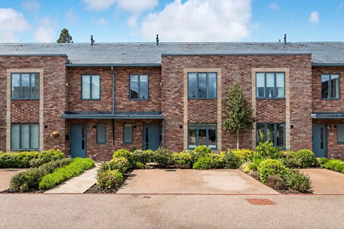 4 Bedroom Terraced House For Sale In South Courtyard, Alderley Park, SK10