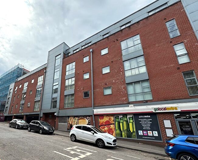 2 Bedroom Flat To Rent In Cheapside, Deritend, Birmingham, West Midlands, B12