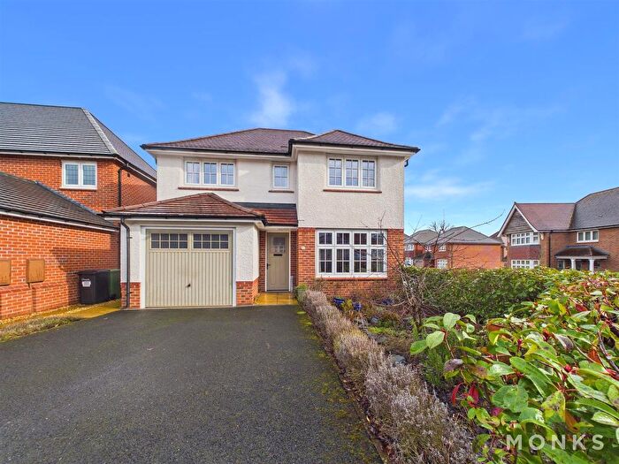 4 Bedroom Detached House For Sale In Juniper Road, Shrewsbury, SY1