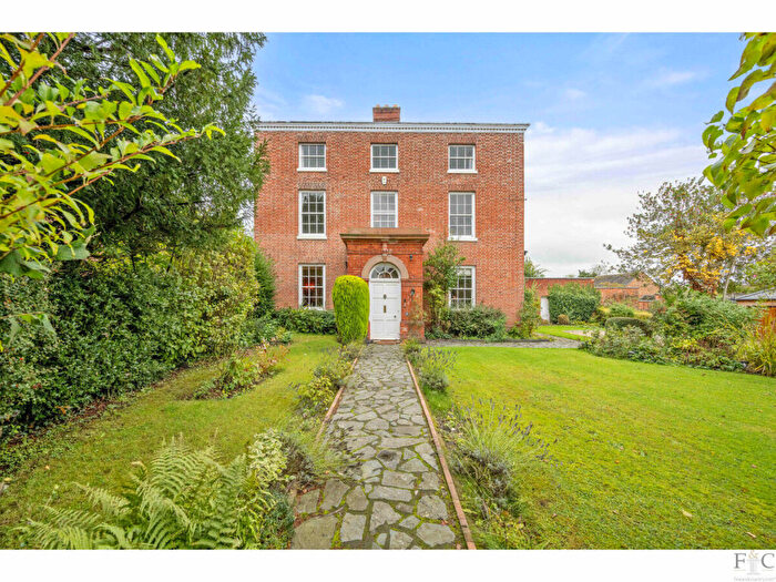 7 Bedroom Detached House For Sale In Main Street, Leicester, LE9