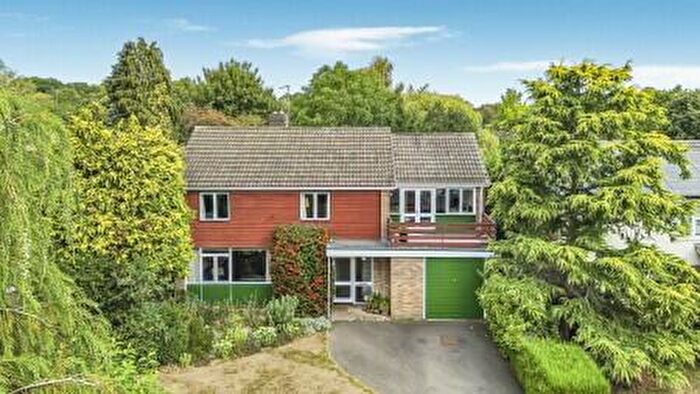 4 Bedroom Detached House For Sale In The Holdings, Hatfield, AL9